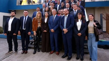 Chile ofrece sus puertos a la Argentina para comercializar su energía con Asia y el Pacífico