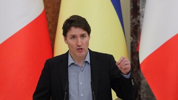 Canadá estudia imponer sanciones a