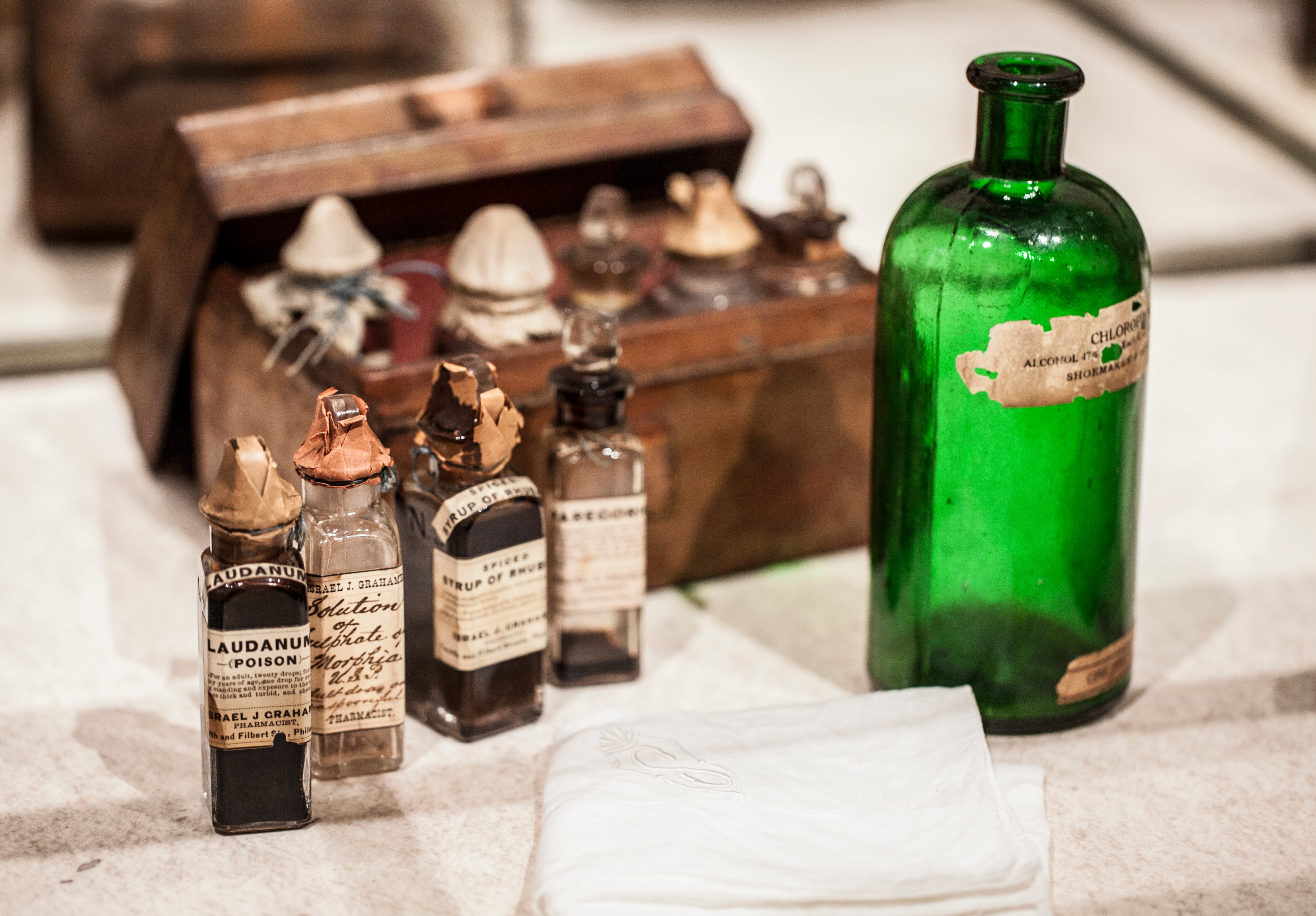 El Mütter Museum conserva láminas del cerebro de Einstein y 2.374 objetos extraídos de vías respiratorias de pacientes a lo largo de 75 años (Foto: Mütter Museum of the College of Physicians of Philadelphia / The Washington Post)