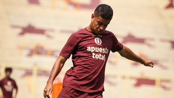 ¿Miguel Silveira se queda en Universitario? El inesperado cambio en las negociaciones que complican su salida de la ‘U’