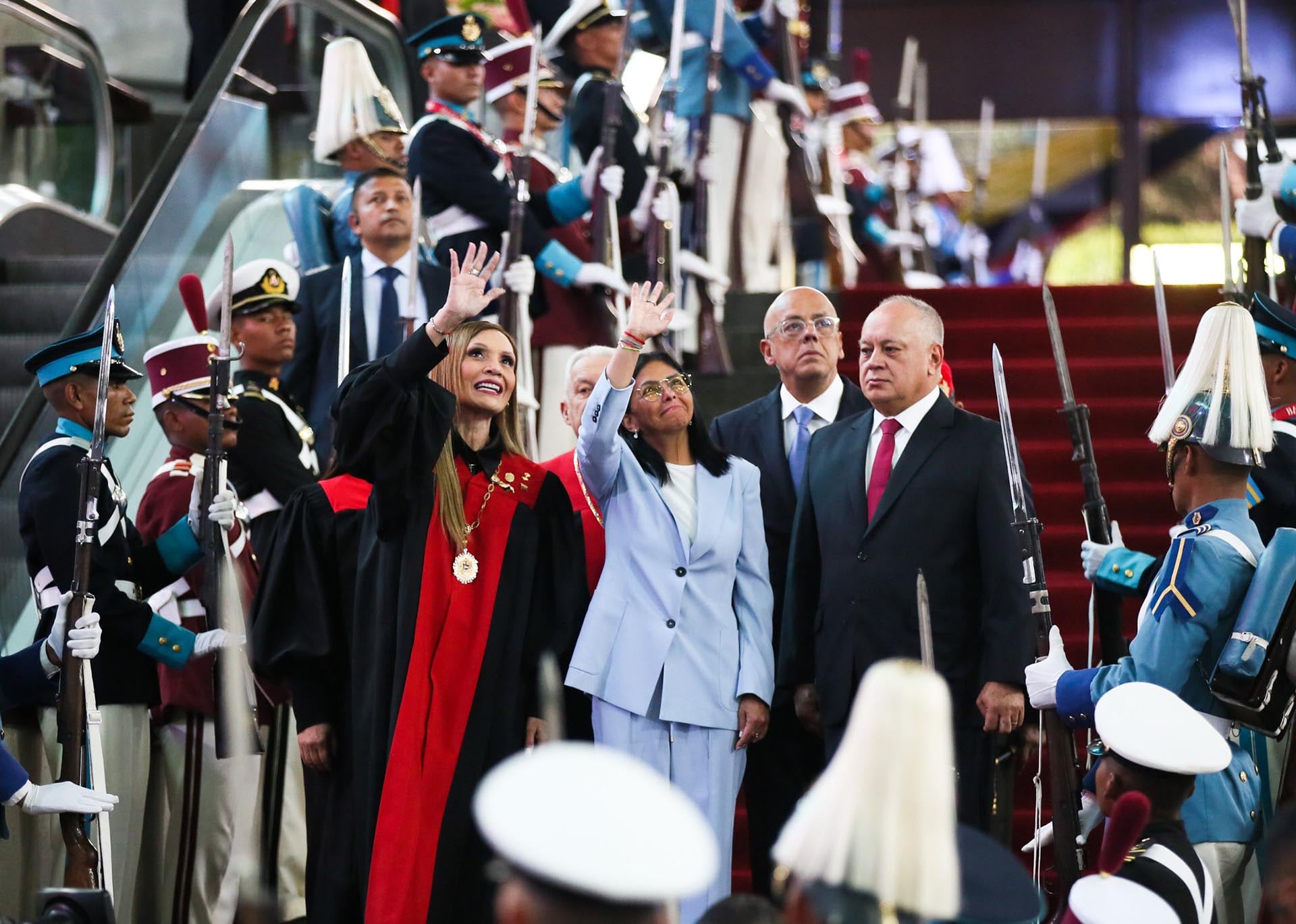 Delcy Rodríguez, junto a Jorge Rodríguez, Diosdado Cabello y la presidente del TSJ