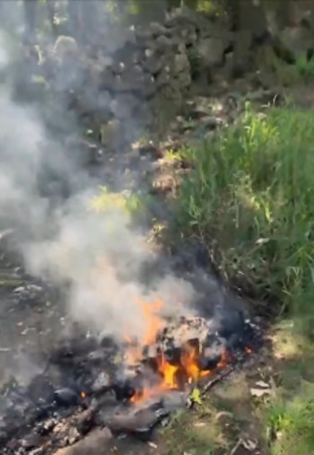 El cuerpo de un posible masculino fue encontrado incendiándose, las autoridades ya investigan Foto: Facebook San Andrés Totoltepec es mi pueblito