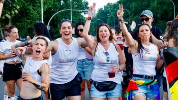 Las previsiones económicas del Orgullo