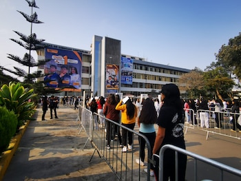 Miles de jóvenes ingresan a