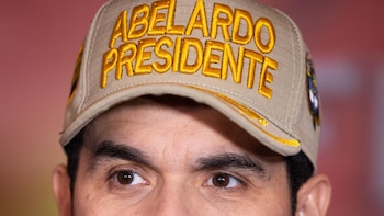 El CNE baraja retirar la inscripción del candidato derechista de la Espriella a las presidenciales de mayo