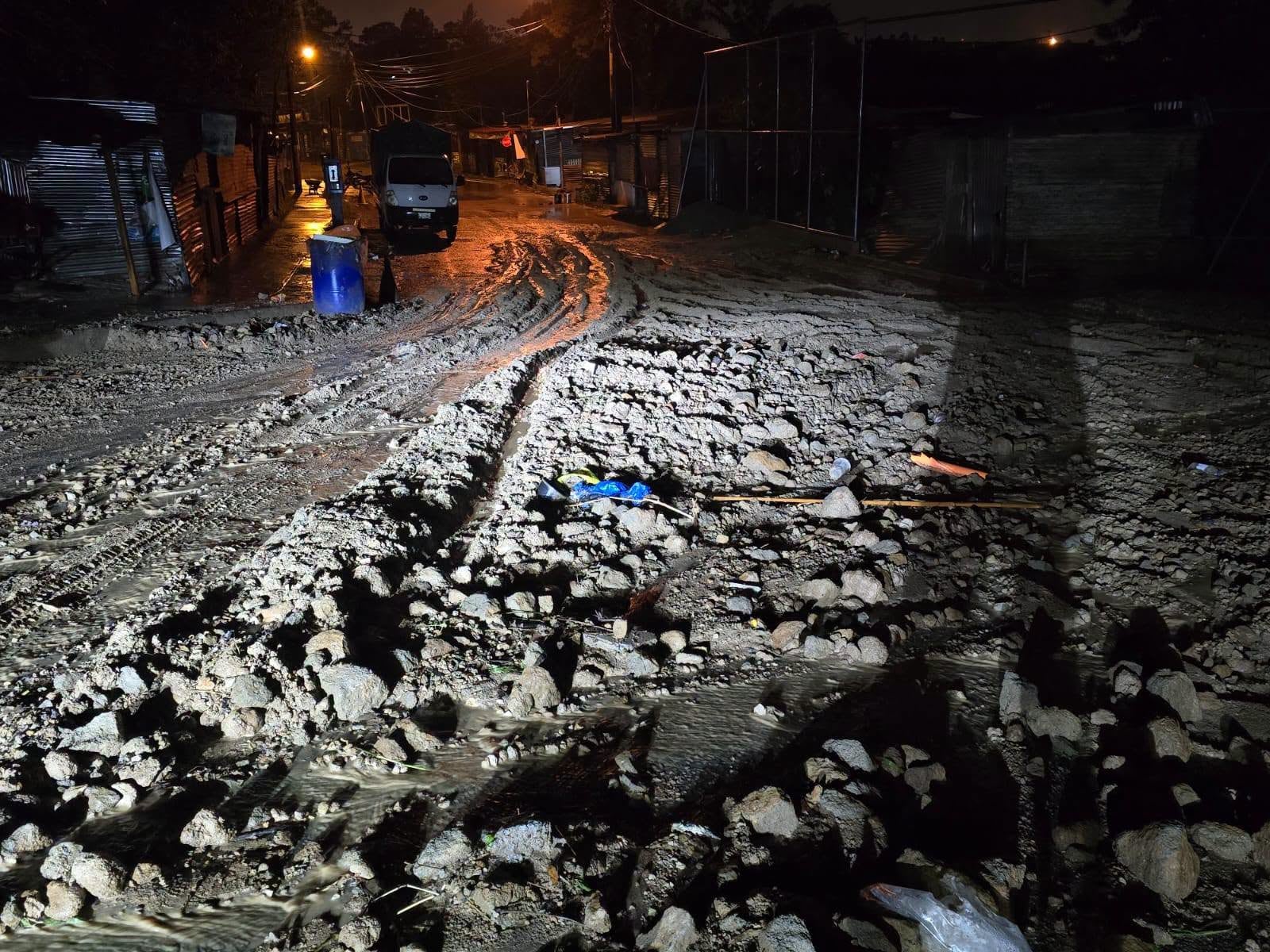 El 15% de las emergencias se han atendido por deslizamientos de tierra por la saturación de agua en los suelos. (Conred) (Conred)