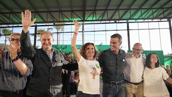El PSOE, a un año de las elecciones autonómicas: el desgaste de 2026 y la ineficaz apuesta por ministros lastrarán su intento de recuperar el terreno perdido