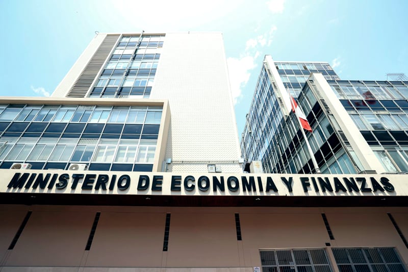 La medida autoriza la transferencia de hasta S/ 15.739.425 para financiar exclusivamente la ejecución de cuatro proyectos de inversión que estarán a cargo de diversos gobiernos locales. Foto: Care Perú