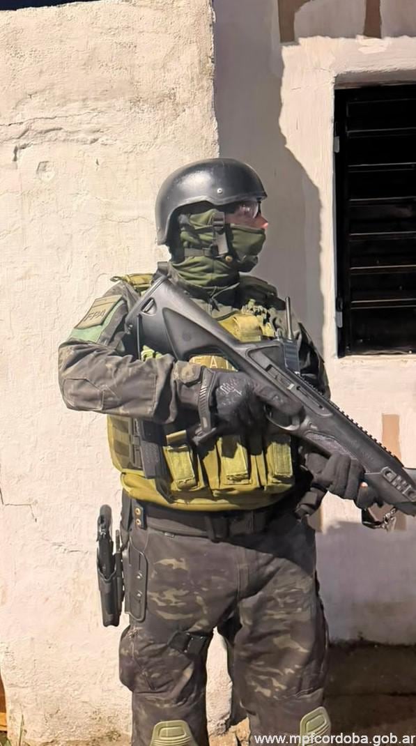 En el procedimiento actuó la PFA (Foto: mpfcordoba)