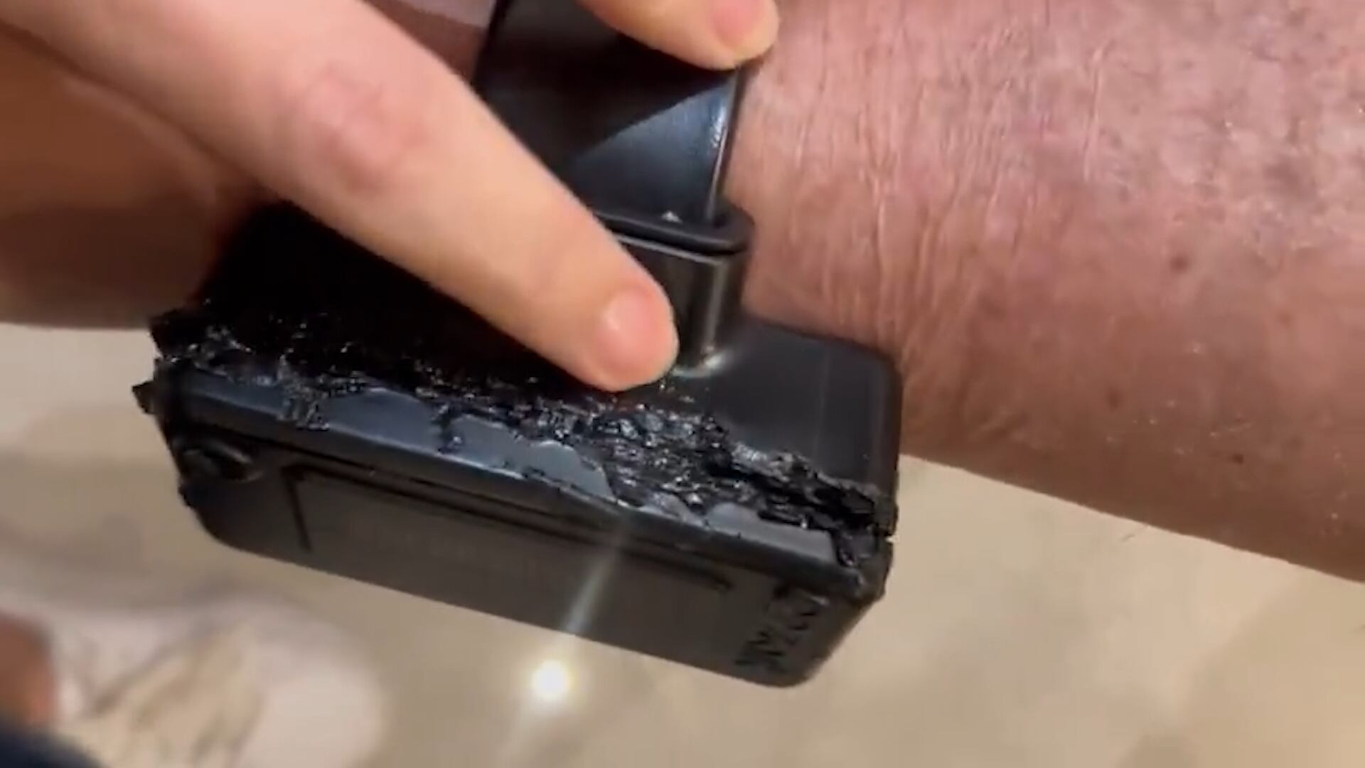 Jair Bolsonaro admitió que intentó quemar su tobillera electrónica durante su arresto domiciliario