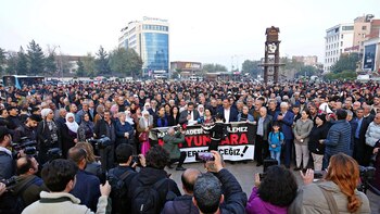 Detenidas 140 personas en las