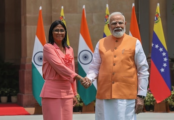 Delcy Rodríguez se reunió con Narendra Modi