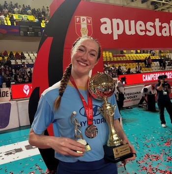 Emily Zinger foi a melhor jogadora da Liga Peruana de Voleibol na temporada 2024/25.