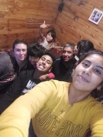 De vuelta en casa rodeado