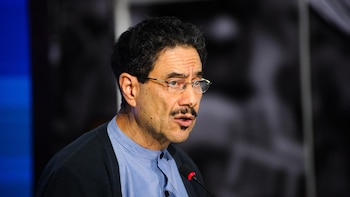 Cepeda reconoce los resultados del preconteo como dato "no oficial" y avanza la impugnación de 33.000 mesas