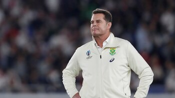 Rassie Erasmus, el polémico cerebro