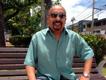 En la imagen, Enrique Lucca,