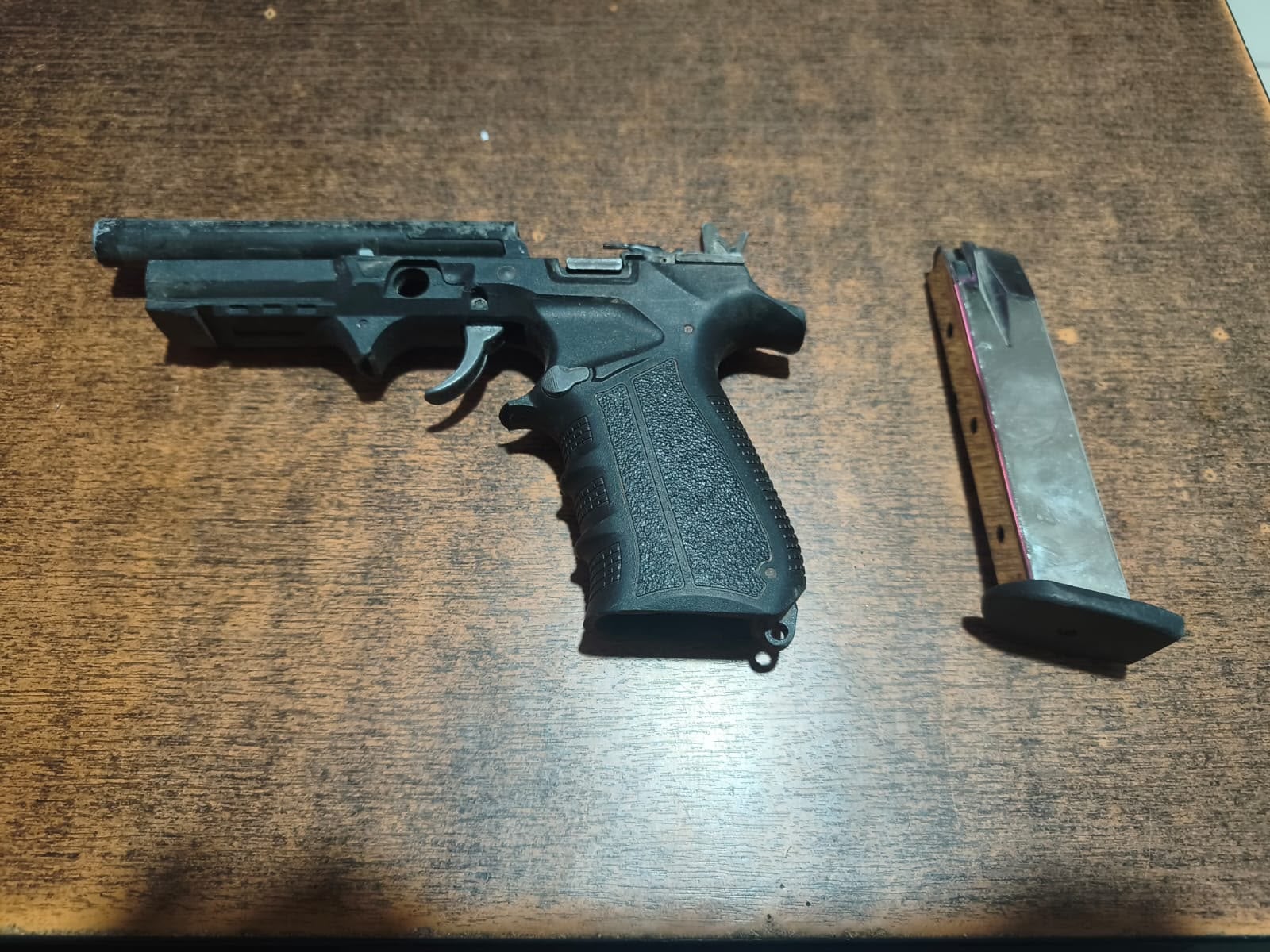 Una de las armas decomisadas.