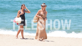 Nicole Neumann: juegos, paseos y