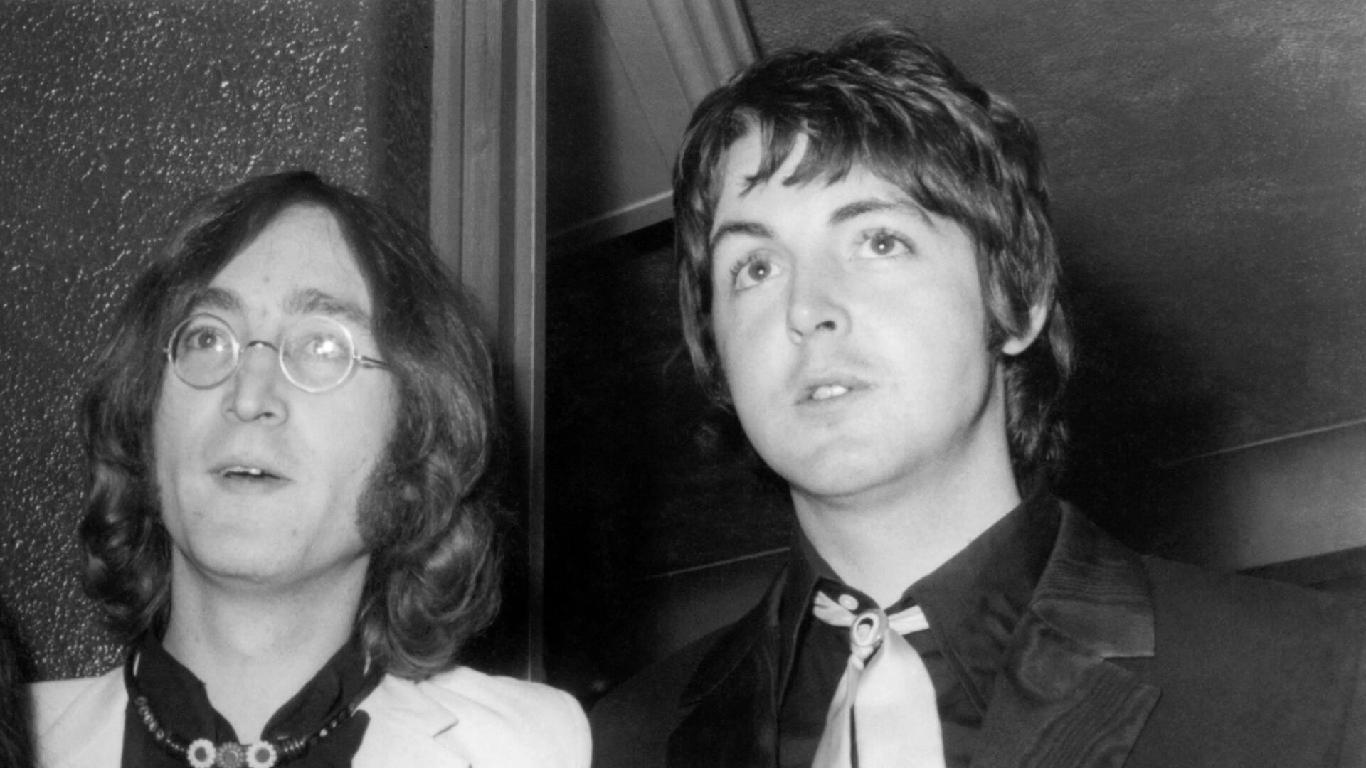 Paul McCartney recuerda el devastador momento en que supo de la muerte de John Lennon