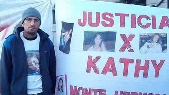 El tío de una joven