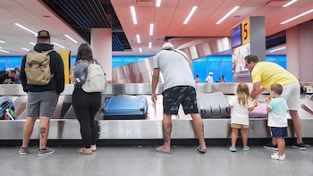 Las tarifas de equipaje subieron. Aquí cómo evitarlas