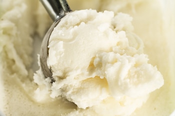 Receta de helado de aceite de oliva (Magnific)