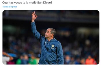 Las redes sociales no le perdonaron otro partido perdido a las Águilas.