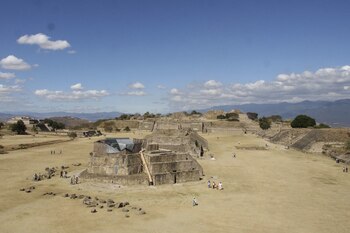 El recinto funerario fue construido