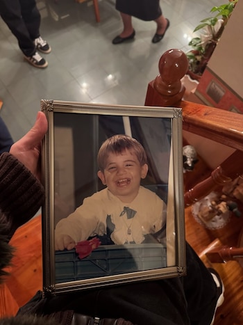 Un pequeño Nico Occhiato fue