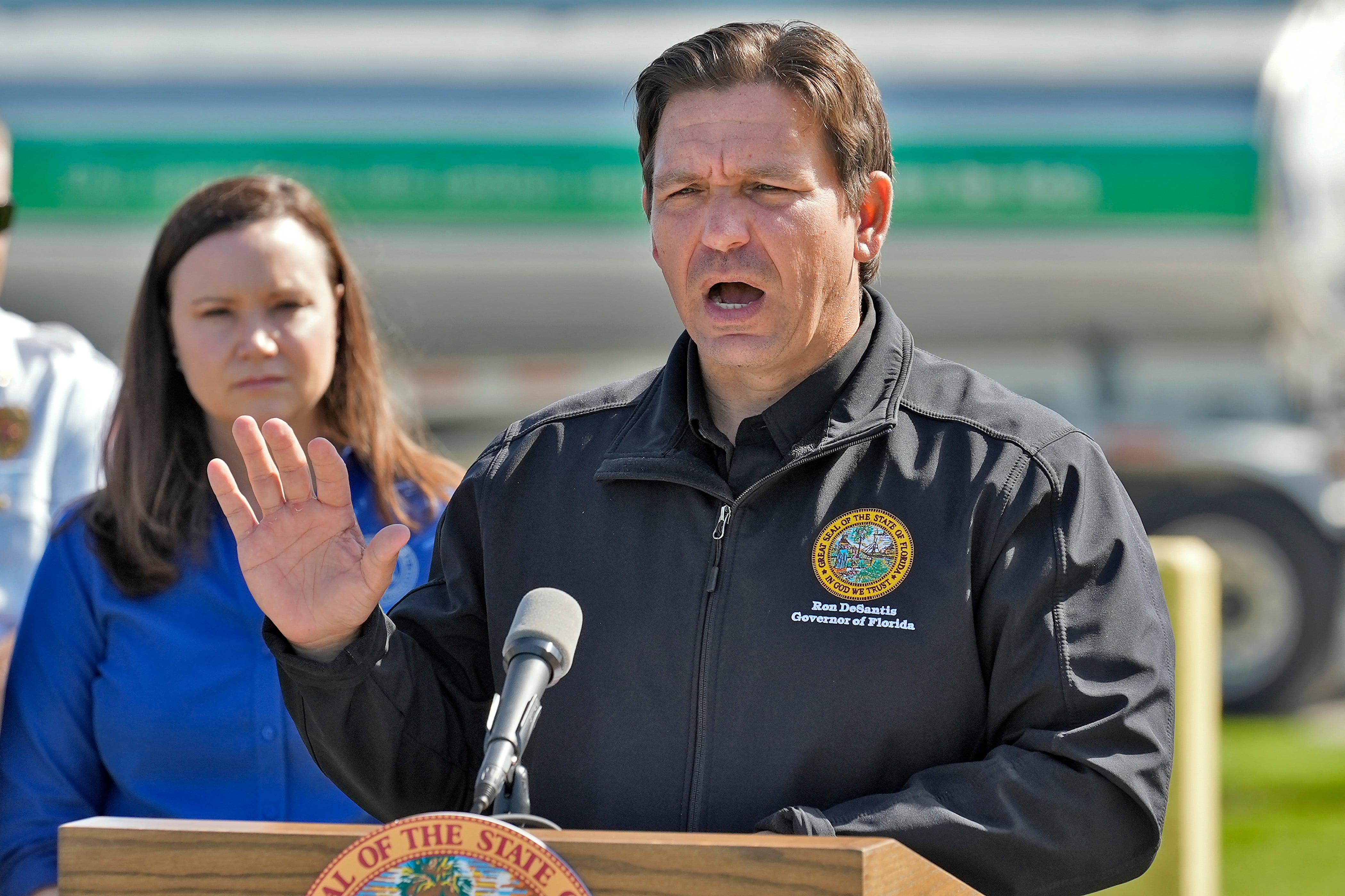 El aumento de la exención de impuestos en Florida aún debe ser aprobado por el 60% de la Legislatura y de los votantes en las urnas (AP foto/Chris O'Meara)