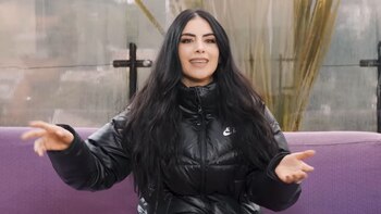 La presentadora habló con la