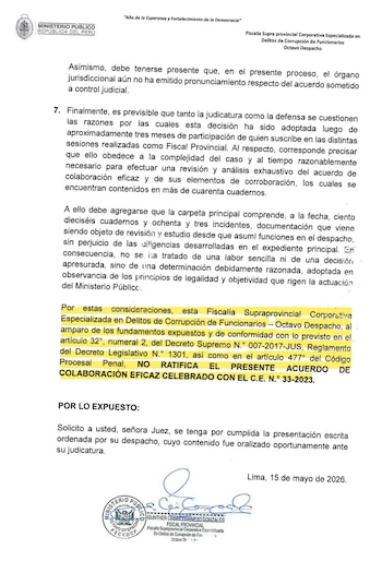 Un documento oficial impreso con un párrafo resaltado en amarillo, un sello del Ministerio Público del Perú y una firma en la parte inferior