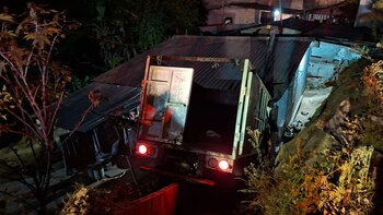 Socorristas de Cruz Verde San Martín y otras instituciones asistieron a las víctimas y las trasladaron a un centro asistencial. (Foto: Cruz Verde Salvadoreña)