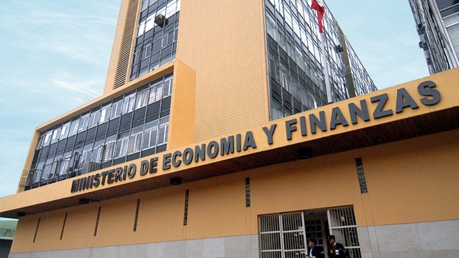 El MEF afirmó que mantendrá su labor enfocada en la estabilidad económica, el manejo responsable de las finanzas públicas y la difusión transparente de información oficial. Foto: Servir