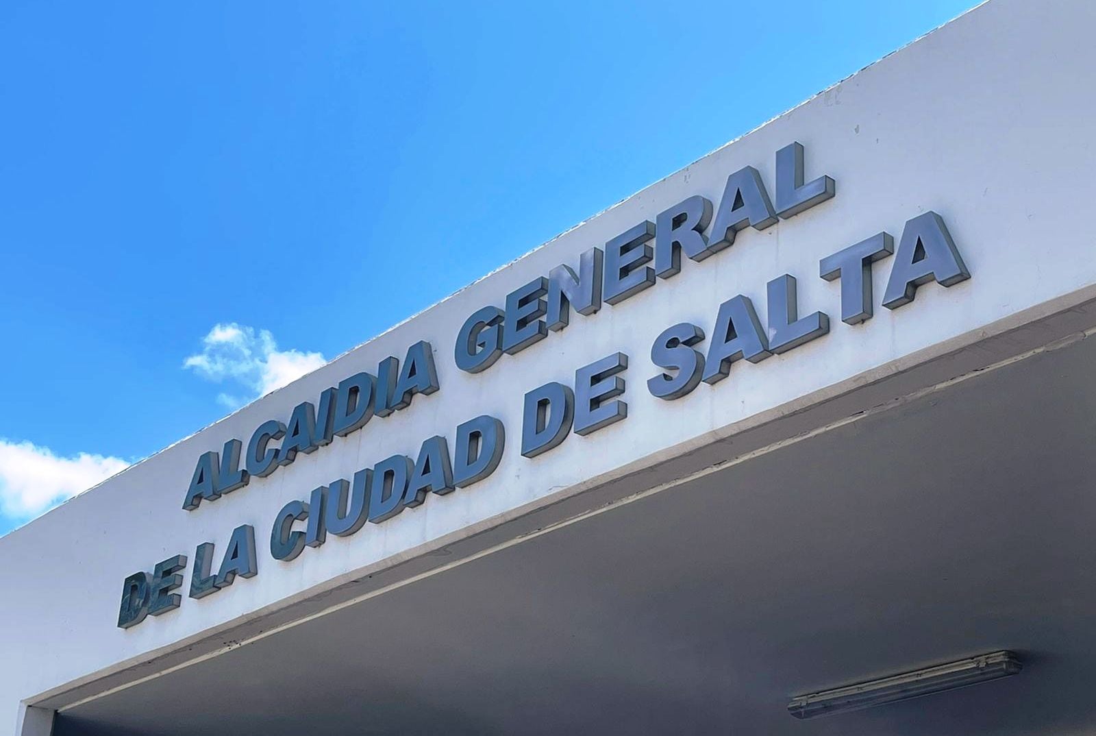 El acusado fue trasladado a la Alcaidía General de Salta, donde cumplirá prisión preventiva mientras avance la causa