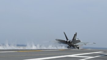 Una de las aeronaves estadounidenses