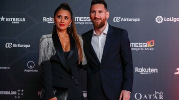 Lionel Messi en la alfombra roja del nuevo show del Cirque Du Soleil: Marcelo Tinelli, Jorge Drexler y Nicky Jam acompañaron al futbolista en el espectáculo basado sobre su vida