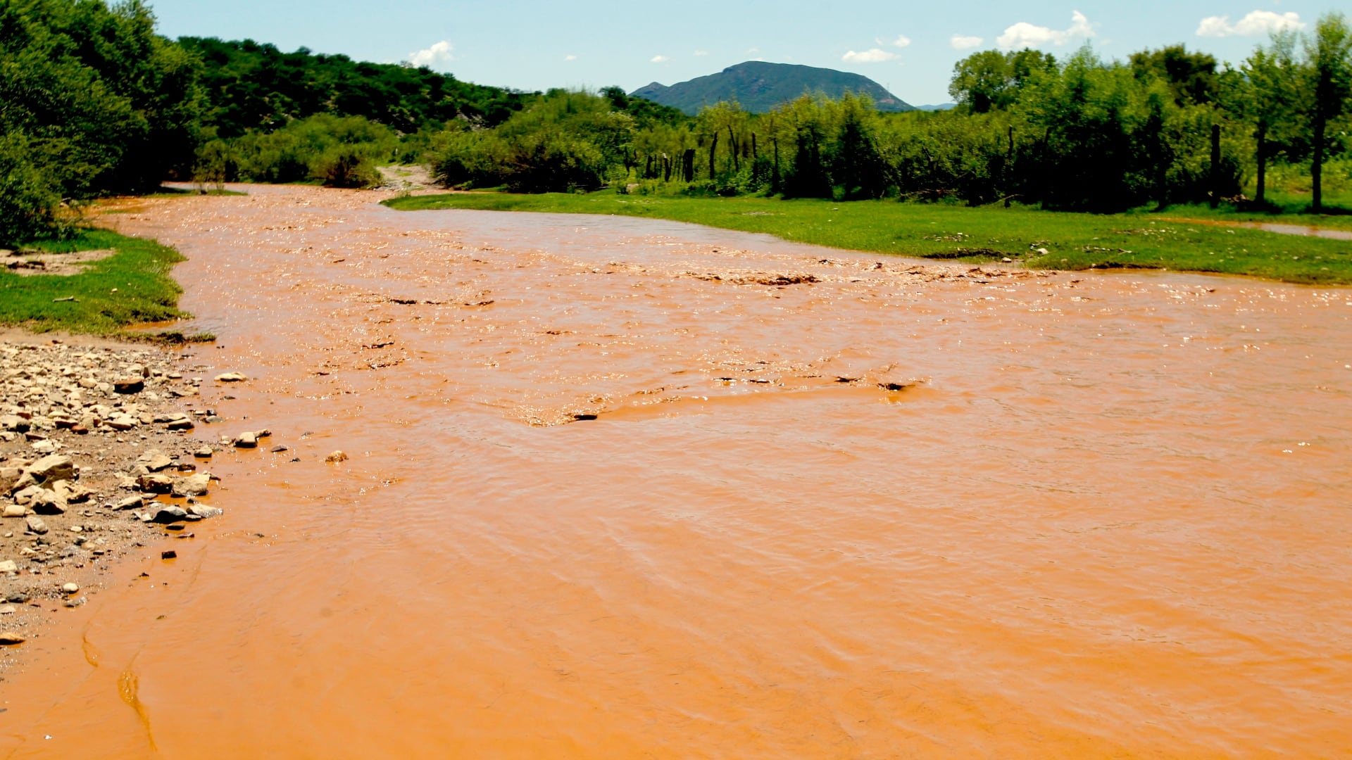El 6 de agosto de 2014, se produjo un derrame tóxico en la mina de Cananea, considerado uno de los peores desastres ecológicos en la historia de la minería.(FOTO: JESUS BALLESTERO/ EXPRESO/CUARTOSCURO.COM)