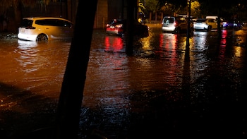 Una mujer desaparecida que habría sido arrastrada por el agua tras la Es-Alert en Olivella (Barcelona)
