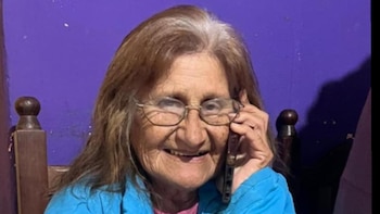 Buscan a una mujer de 79 años en Berazategui que salió a caminar con su perra y no volvió