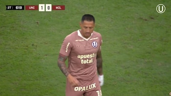 Gianluca Lapadula debutó con la camiseta de Universitario en duelo amistoso ante Millonarios en el Estadio Monumental