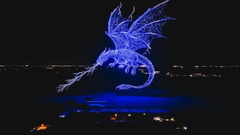 Más de 10.000 drones formaron un dragón gigante en el cielo de Texas y batieron un récord Guinness