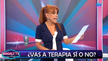 Magaly Medina le responde a Jefferson Farfán y muestra resolución judicial: “No ha cumplido con sus terapias”. Captura: Magaly TV La Firme.