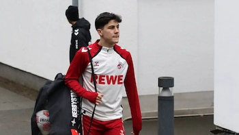 Felipe Chávez llegó con puntualidad