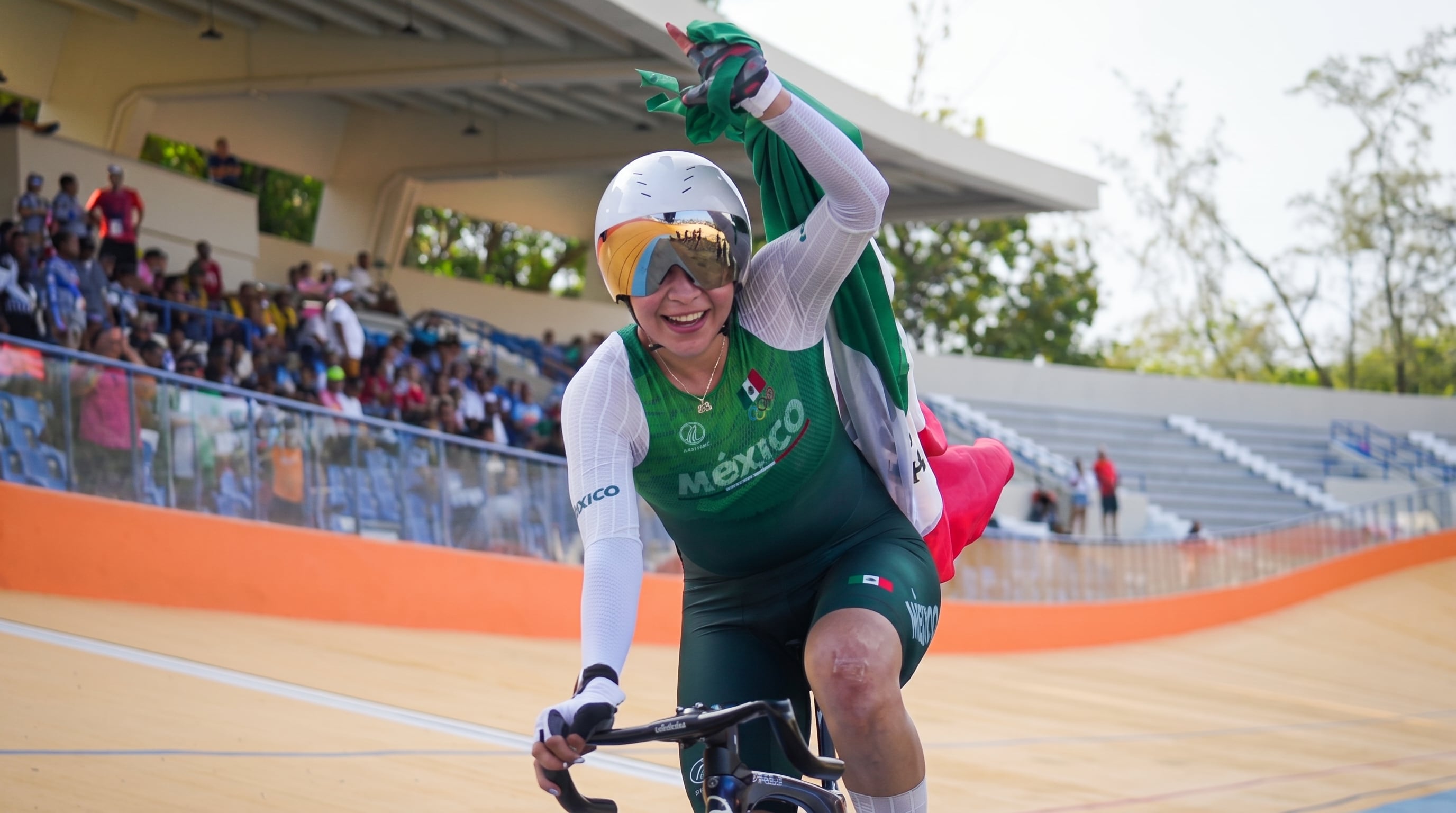 La mexicana Yareli Acevedo suma un oro más en su carrera y reafirma su lugar en lo más alto del ciclismo