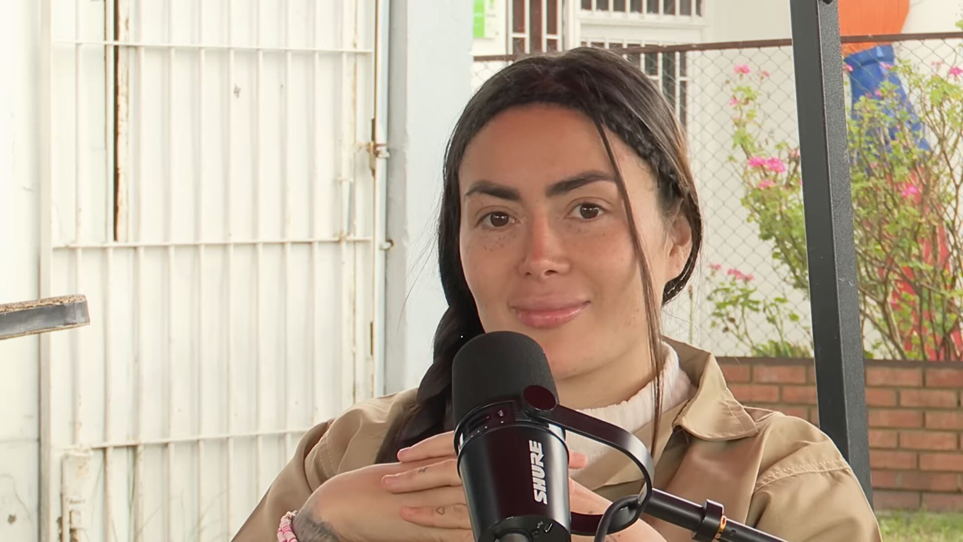 Epa Colombia podría trabajar en Transmilenio - crédito Más Allá del Silencio Podcast/Youtube