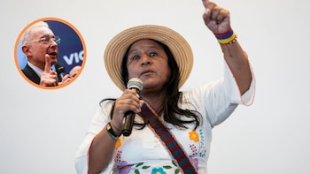Aida Quilcué cuestionó a Uribe tras polémica por mural de falsos positivos frente a la casa del expresidente: “La memoria no se borra con un rodillo”