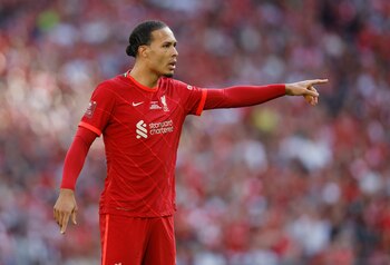 Virgil van Dijk, defensor central