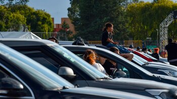 Algunas personas bajaron de sus